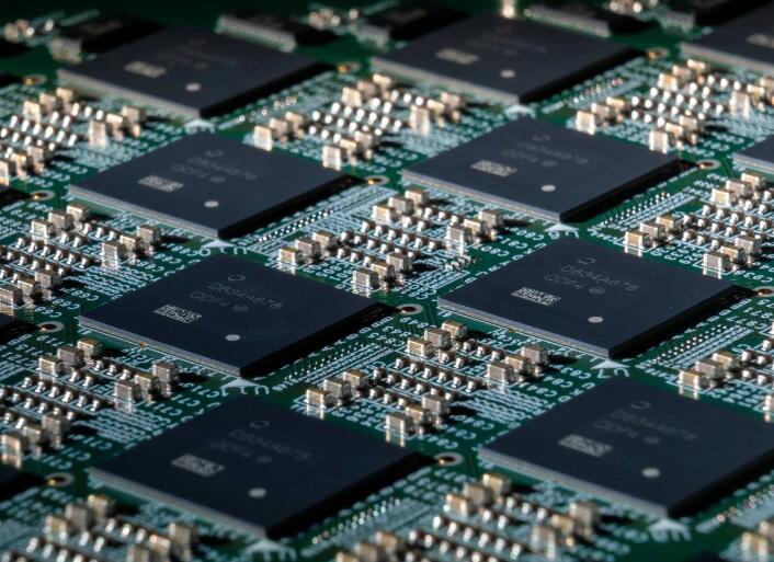 生產線防潮箱防潮解決方案